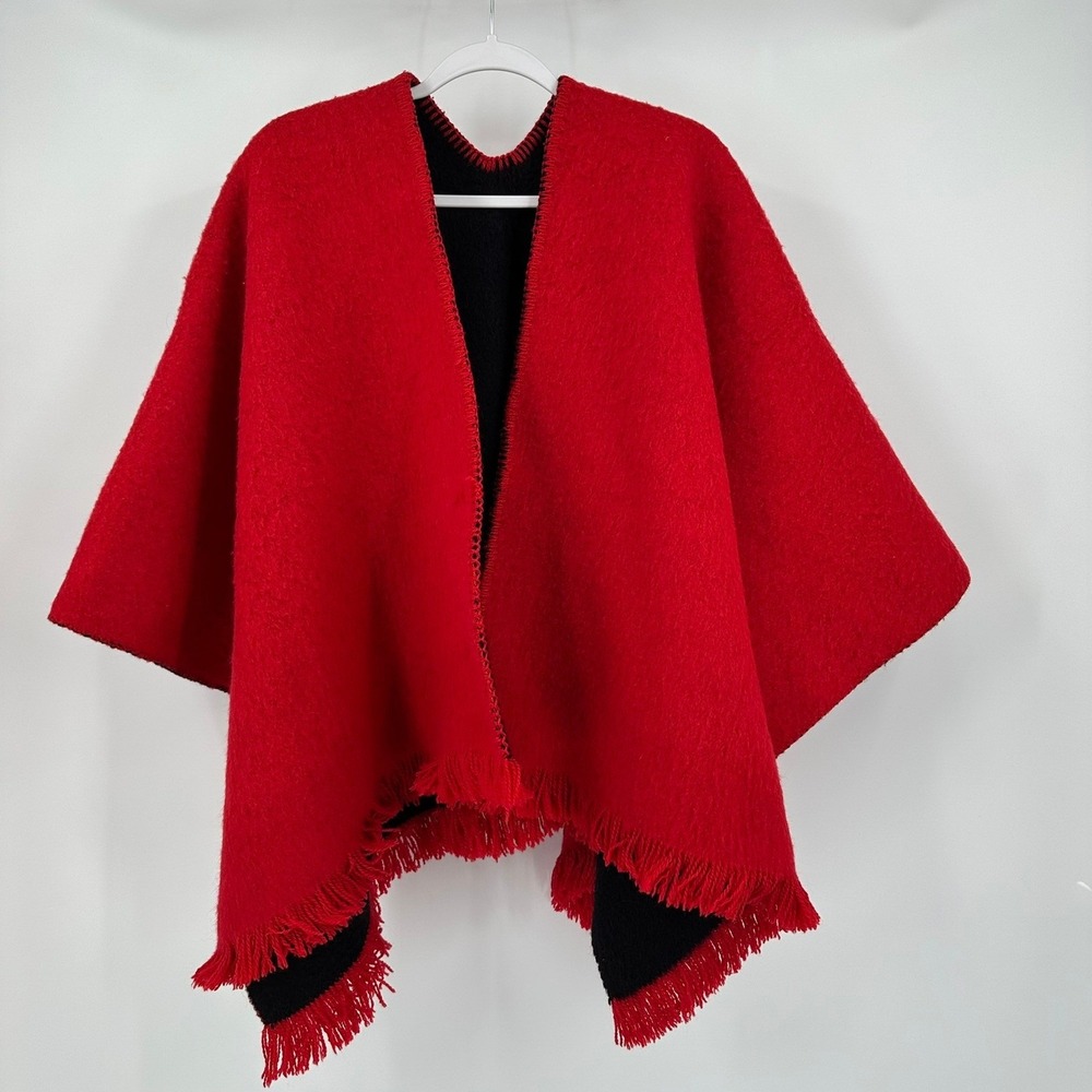 Womens Boho Southwestern Reversible Blanket Wrap OS Layering Cape Folk Red Black